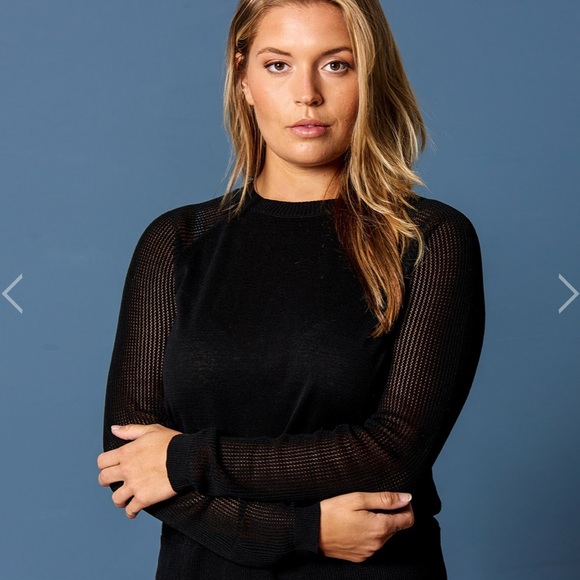 The Year-Round Raglan - Picture 3 of 3